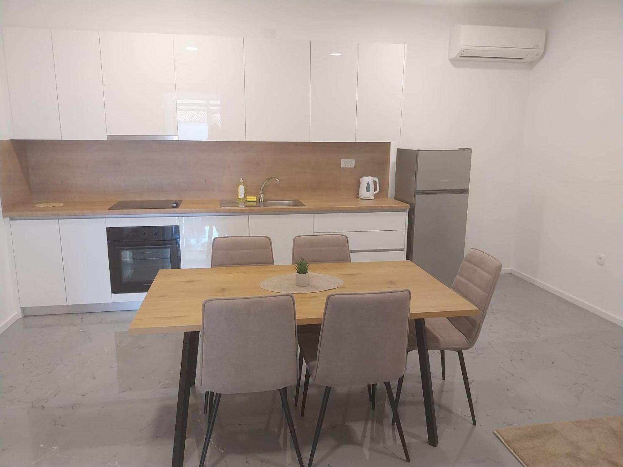 Apartmani I Sobe Grga Starigrad Paklenica Exterior foto