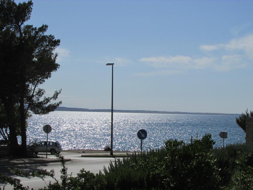 Apartmani I Sobe Grga Starigrad Paklenica Exterior foto